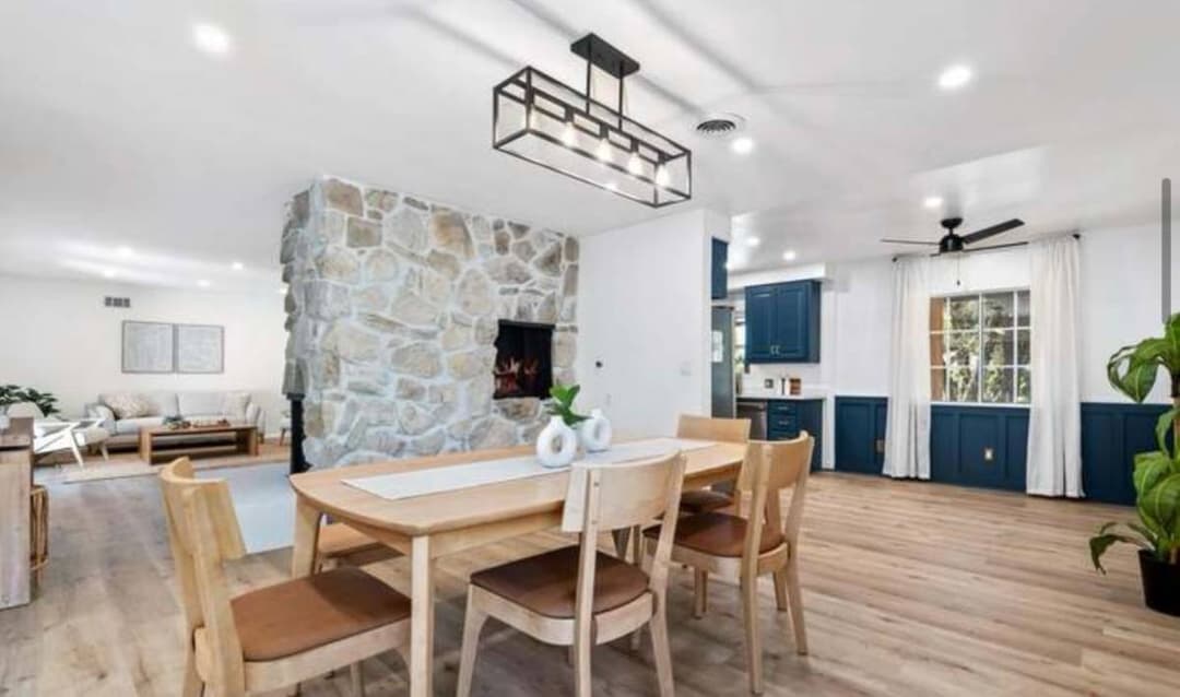 picture of beautifully designed and remodeled dining room by Blue Ladder Designs